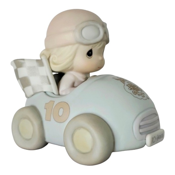 TEN YEARS & STILL GOING STRONG  1990 MEMBERS ONLY PRECIOUS MOMENTS #901 - Picture 3 of 6